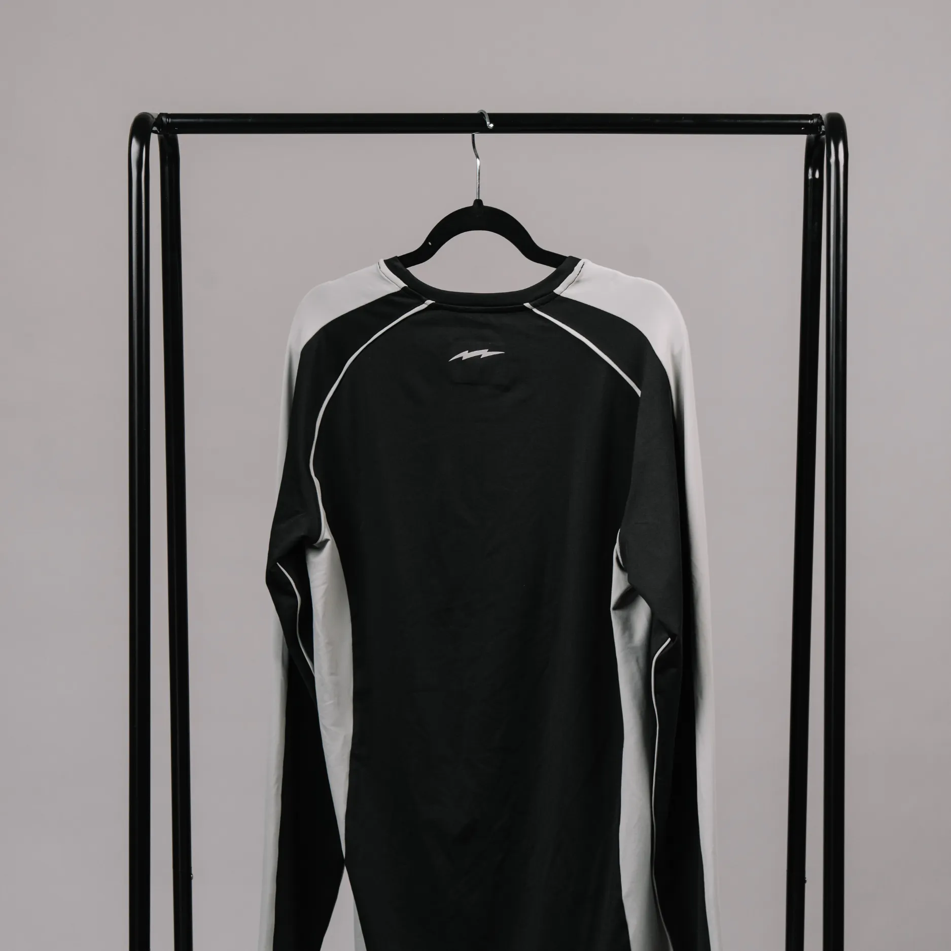 #001 ASSAULT TRAINING LONG SLEEVE - BLACK