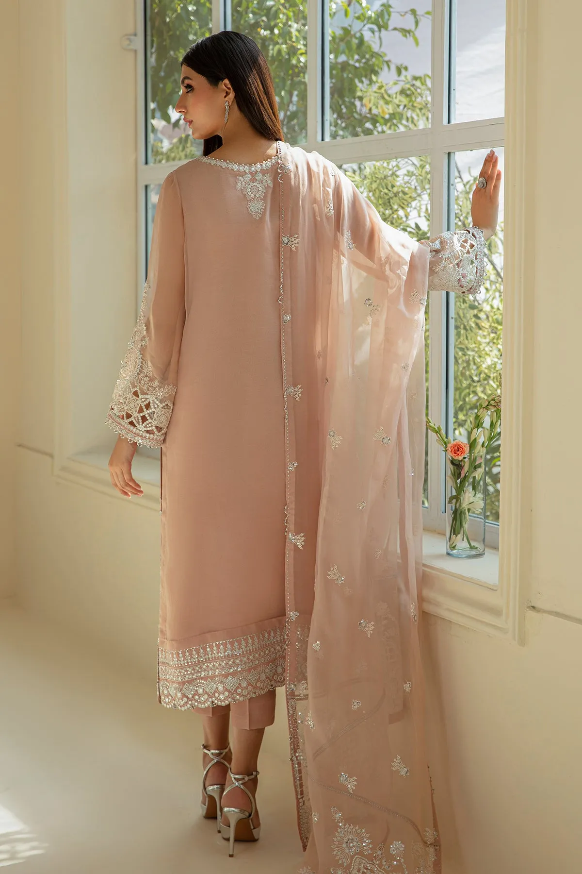 EMBROIDERED CHIFFON UF-389