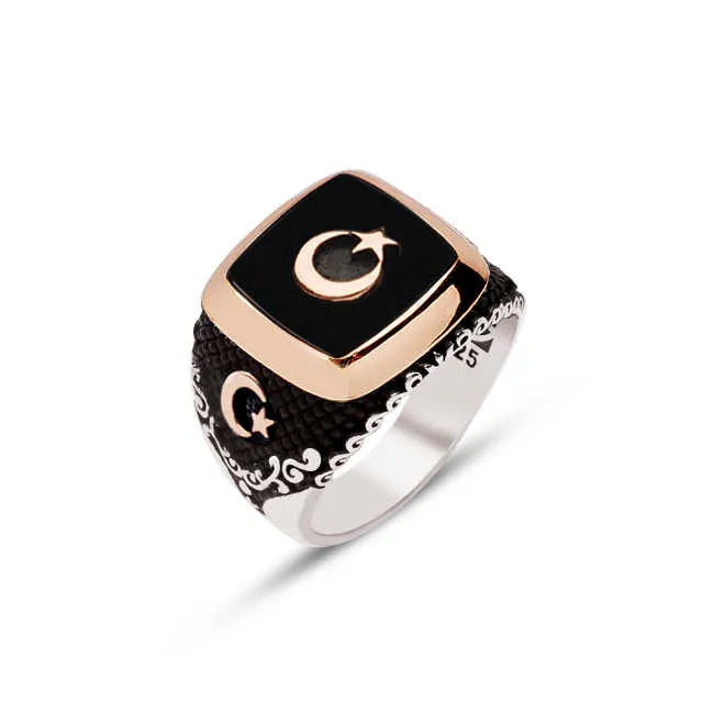 Moon and Star on Black Onyx Stone Square Silver Men’s Ring Siding Moon and Star and Branch Pattern